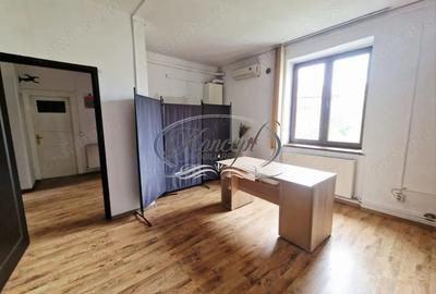 Spațiu comercial, de 84.4 mp, în Plopilor - 4