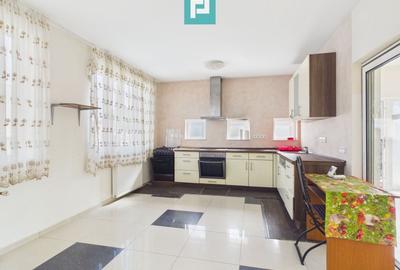 Casă individuală cu 5 camere cu Canalizare în Moșnița Nouă - 3