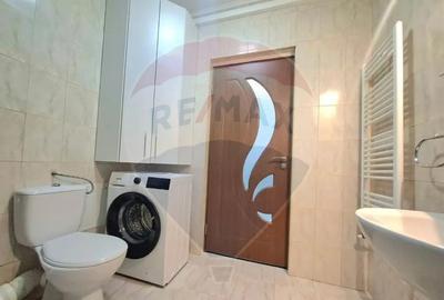 Apartament cu 2 camere semidecomandat, mobilat în Romanilor - 13