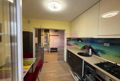 Apartament cu 3 camere decomandat, mobilat în Tineretului - 3