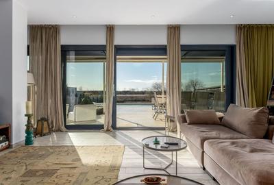 Vila Escapada | Piscină & Garaj pentru Barcă - 4