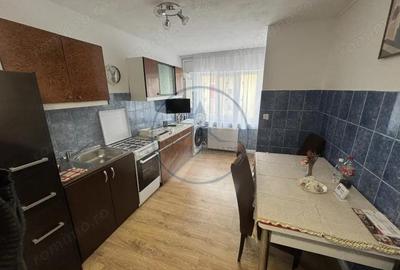 Apartament 2 camere, decomandat, etaj 3/4 ?TEFAN CEL MARE - 5