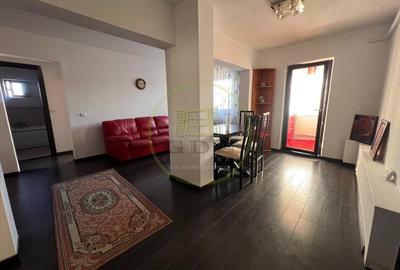 Apartament cu 3 camere semidecomandat, mobilat în Sărari - 2