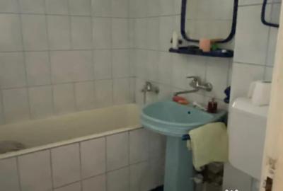 Apartament cu 3 camere semidecomandat în Democrației - 1