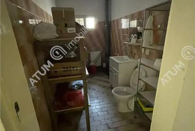 Spațiu comercial, în Vasile Aaron - 1
