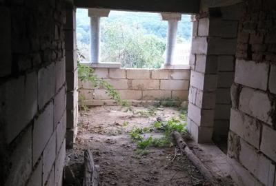 Casă cu 4 camere în Groșerea - 3