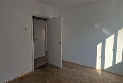 Apartament cu 2 camere semidecomandat în Central - 11