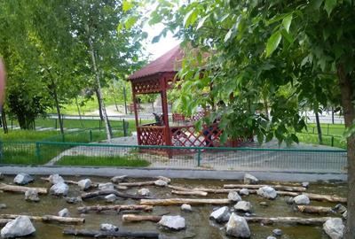 Apartament cu 3 camere decomandat în Tineretului