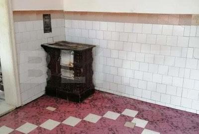 Casa de 2 camere curte proprie zona Gutenberg - 5