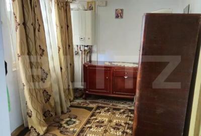 Casă cu 4 camere cu Teren 980 Mp în Brănești - 4