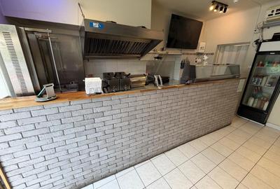 Spațiu comercial, de 25 mp, în Decebal - 6