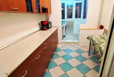 Inchiriere Aoartament 3 Camere Aproape de Metrou Aparatorii Patriei - 4