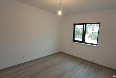 Casă în Crevedia - 3