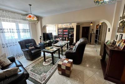 Vatra Luminoasa, 5 camere, centrala proprie - 1