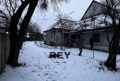 Cartier Lazaret - Teren de casa cu casă 580 mp - 2