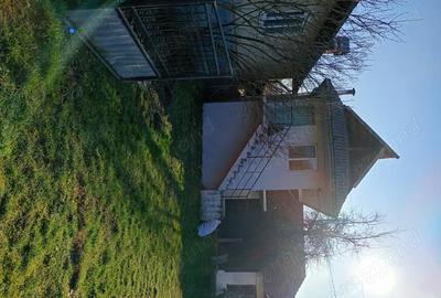 Casă cu Teren 1700 Mp în Central - 8