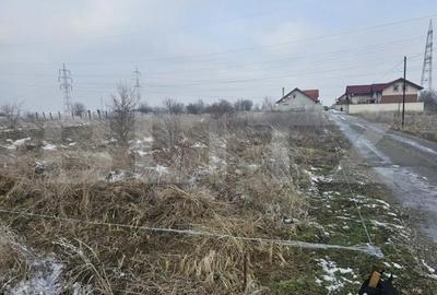Teren de 400 mp, în Central