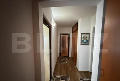 Apartament cu 4 camere decomandat în Central - 1