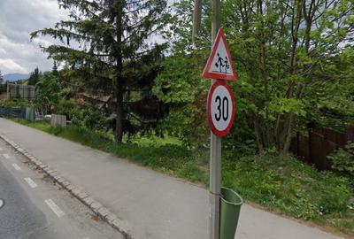 Teren Construcții intravilan de 700 mp, în Central - 3