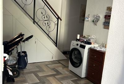 Casă cu 3 camere în Central