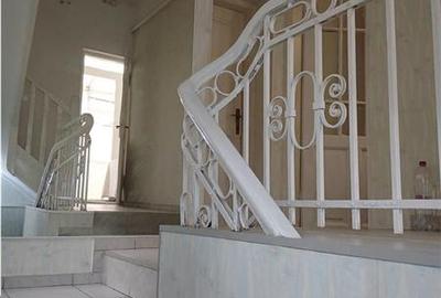 Apartament cu 4 camere decomandat în Universitate - 3