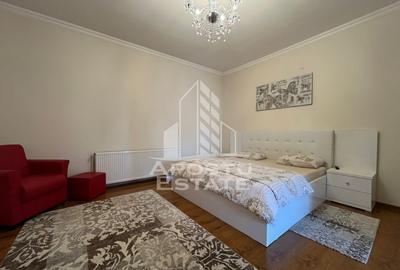 Casa la curte comuna zona Odobescu, doar 4 locatari, gradina proprie - 4