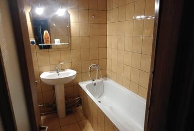 Apartament 3 camere Bld Independentei - 7