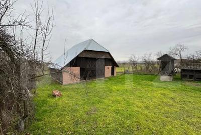 Casă cu 3 camere cu Teren 2050 Mp în Central - 10