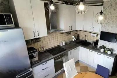 Apartament cu 2 camere decomandat în Complex Studențesc - 3