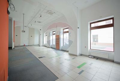 Spatiu comercial de 360mp de inchiriat, Piata Unirii - 5