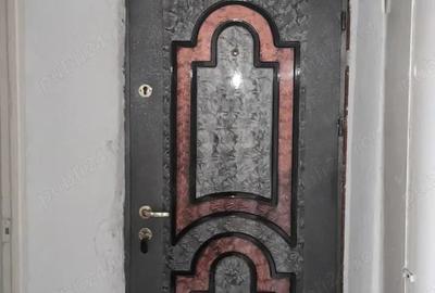 Vand Apartament decomandat 4 camere in Alexandria, pe str. Bucure?ti la intersec?ie cu Str. Ghica - 4