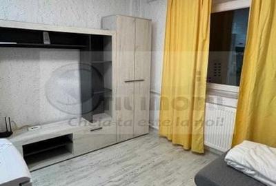 Camera de camin cu baie proprie  - in spate la JUMBO- pret 30000 euro - 2