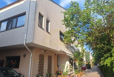 Casa in imobil tip duplex, sos Oltenitei,  oras Popesti Leordeni