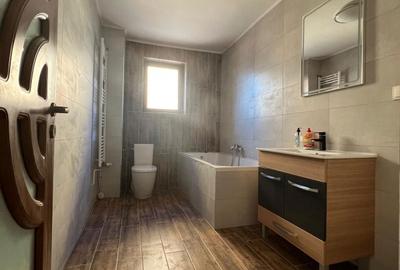 Casă cu 5 camere cu Teren 300 Mp în Exterior Vest - 16