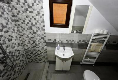 Casă cu 7 camere cu Teren 190 Mp în Beclean - 4
