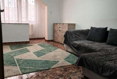 Apartament cu 2 camere decomandat în Cornișa - 6