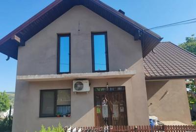 Casă cu 5 camere cu Teren 1250 Mp în Muntenii de Sus - 13