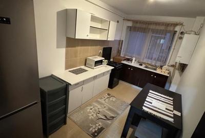 Apartament cu 2 camere decomandat, mobilat în Sânpetru - 3
