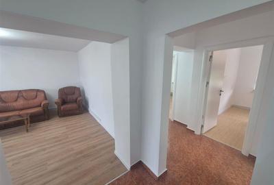 Apartament cu 3 camere decomandat în Gării - 2
