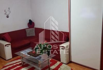 Apartament  cu 2 camere, decomandat, situat in  zona Iosefin - 2