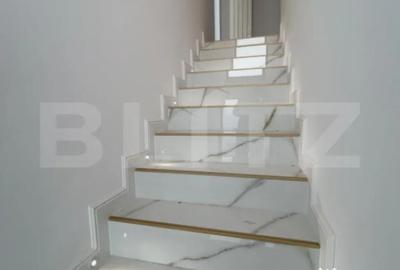 Casă cu 3 camere cu Teren 200 Mp în Central - 2