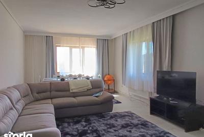 Casă cu 5 camere cu Teren 6381 Mp în Bârnova - 11