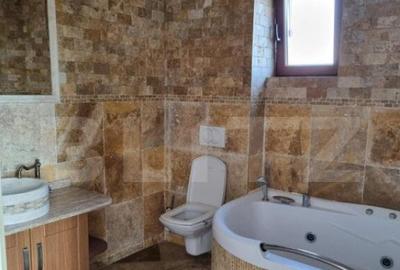 Casa de vanzare de lux, 263mp utili, 7 ari de teren, zona De - 8