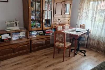 Apartament cu 3 camere decomandat în Carpați 2 - 1