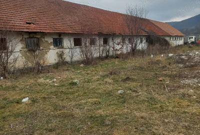 Spațiu comercial, de 700 mp, în Cheia - 1