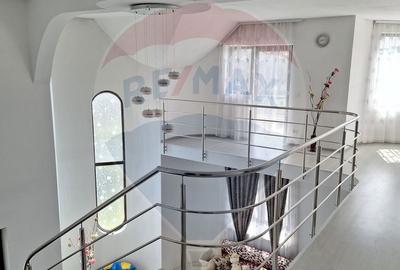 Casă cu 5 camere cu Teren 676 Mp în Bogdan Vodă - 8