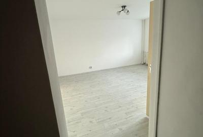 3 Cam Sun Plaza - Mihai Bravu 3 Cam Sun Plaza - Mihai Bravu - 15