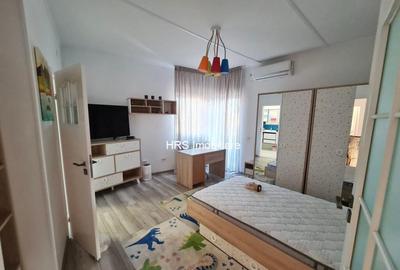 Apartament cu 3 camere semidecomandat, mobilat în Armeneasca - 4