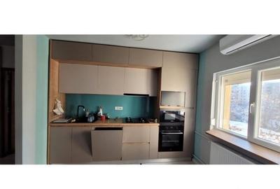 Apartament 3 camere Moll Vitan - 1