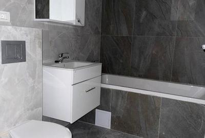 Apartament cu 3 camere în Central - 3